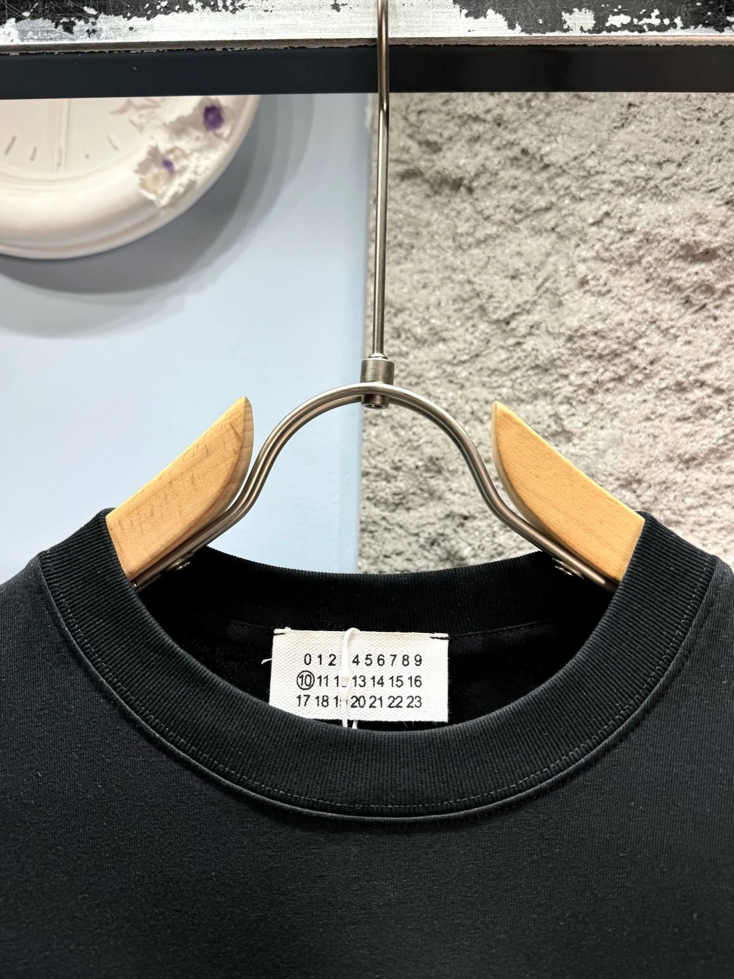 Martin Margiela* ‼️ T ® 🖤MM 6Maison Margiela Margie T ， + "MARGIE" ， ! ， Oversize ， ， ！ ⚠️ ： ⚠️SG 26326 Same Style 𝐂𝐎𝐋𝐎𝐔𝐑：White Black 𝐒𝐈𝐙𝐄：S-XXL